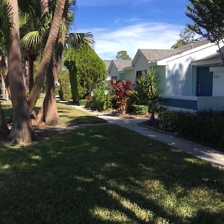 2 Bedroom , 2 Bath , Villa Oldsmar Exterior photo