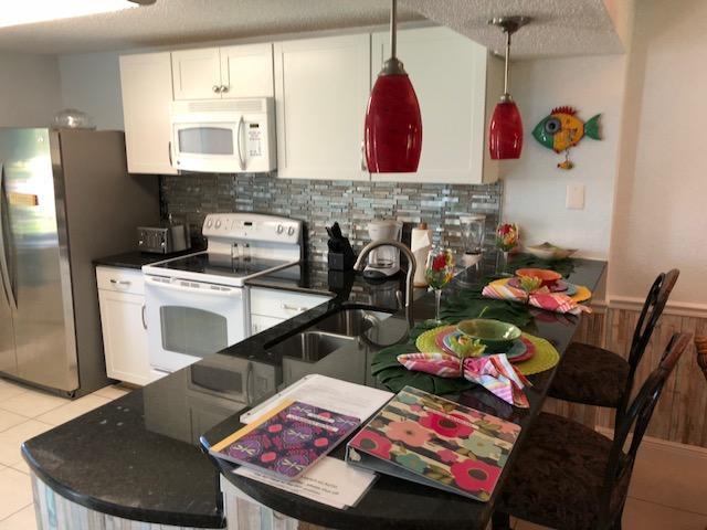 2 Bedroom , 2 Bath , Villa Oldsmar Exterior photo